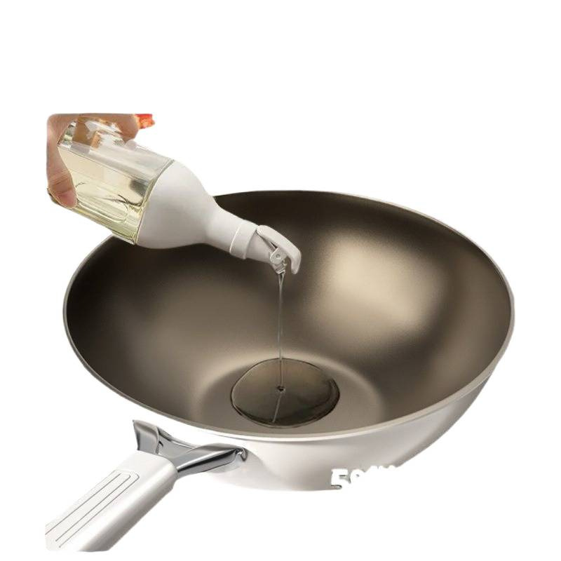 不粘锅炒锅家用有钛无涂层陶瓷不沾平底炒菜锅燃气电磁炉白底实物图