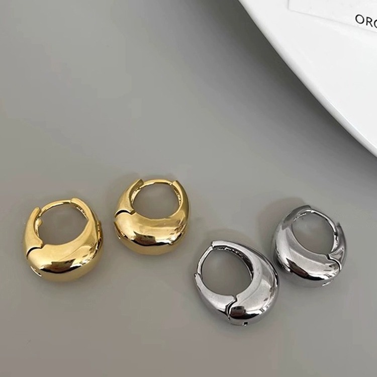 Golden water drop plain ring ear loops for women's 2023 autumn/winter trend, simple and niche design sense ear loops and earrings, cold style earrings details Picture