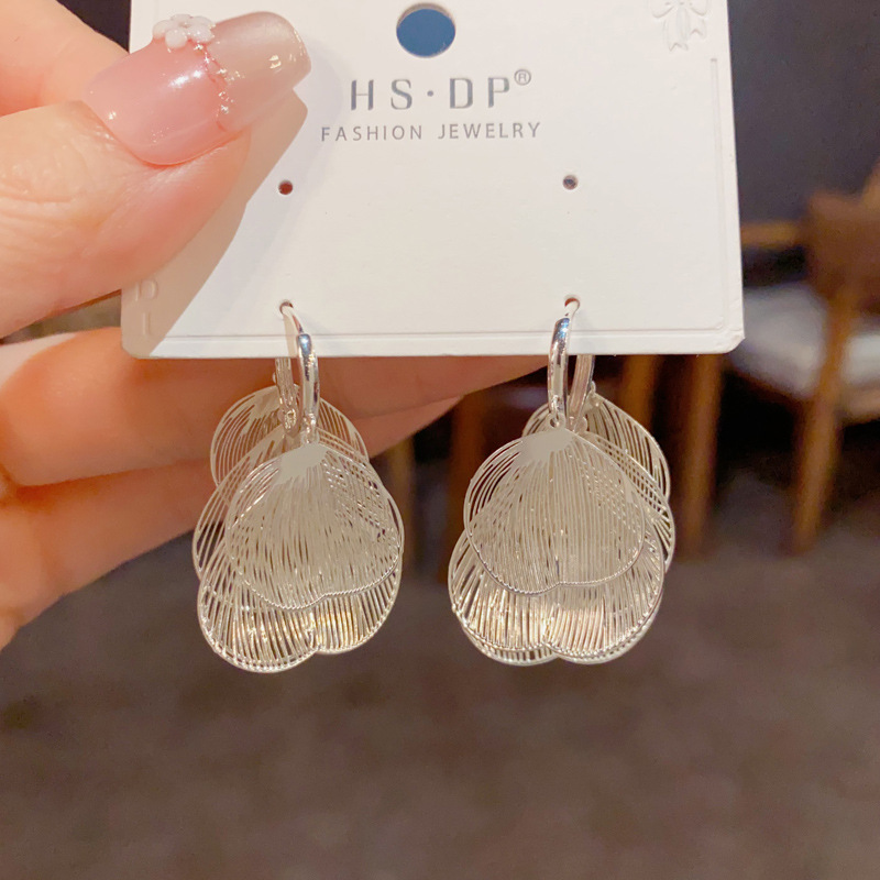 欧美复古夸张金属镂空银杏叶耳扣气质时尚简约个性独特设计感耳坠详情图4