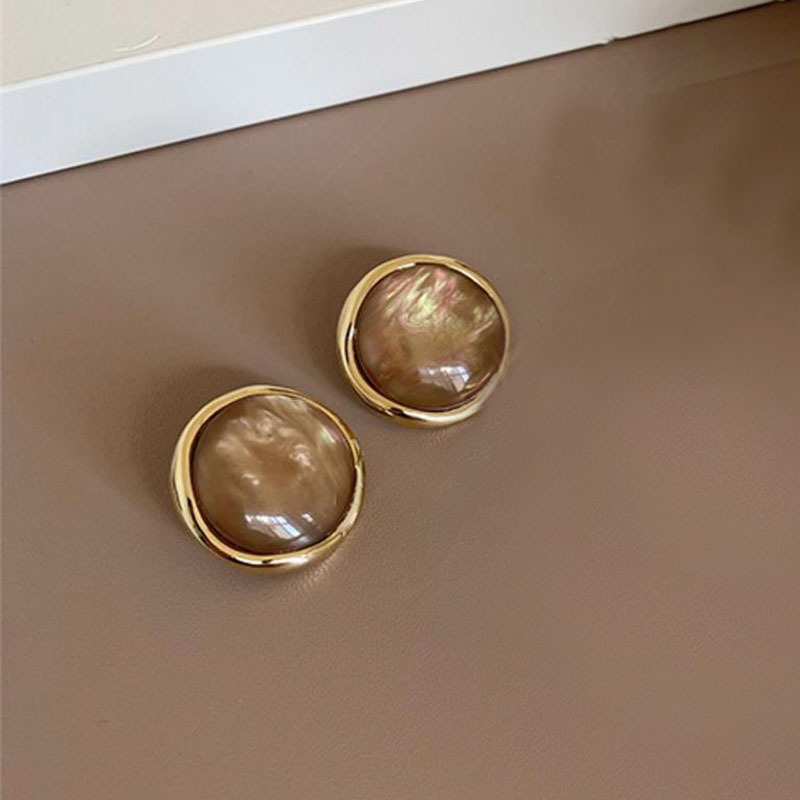 S925 Silver needle stud earrings for women, retro Hong Kong-style round glass earrings, simple earrings, high-end, gentle and elegant earrings