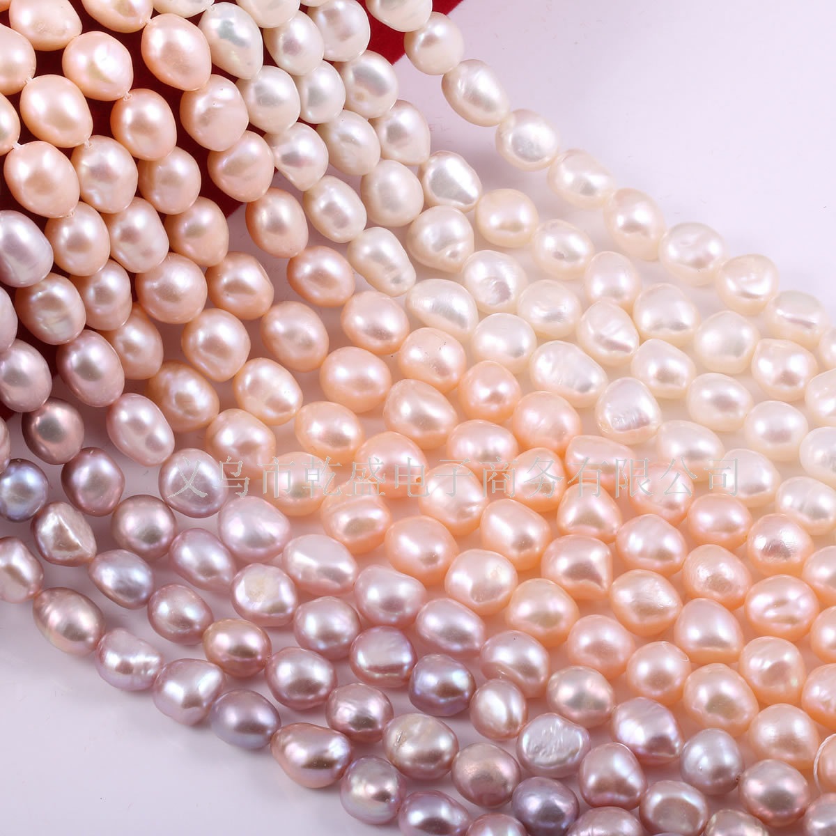 Natural freshwater pearl isolation beads, perforated loose beads, two-sided glossy pearl DIY necklace and bracelet accessories Application Scenario