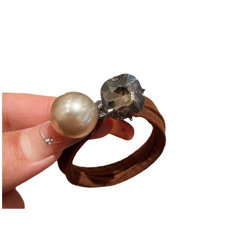 Korean-style simple sparkling diamond hair-safe towel band, women's pearl hair band, headband, high elasticity, seamless hair band Item Picture