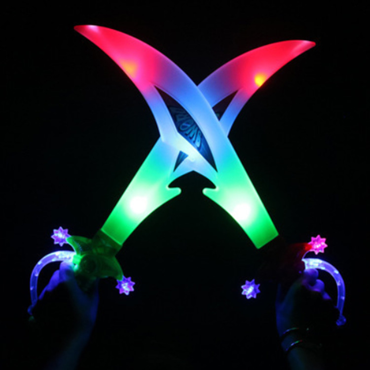 Children's electric music dragon-slaying knife, glowing sword toys, and glowing toys are selling well at the night market stalls details Picture