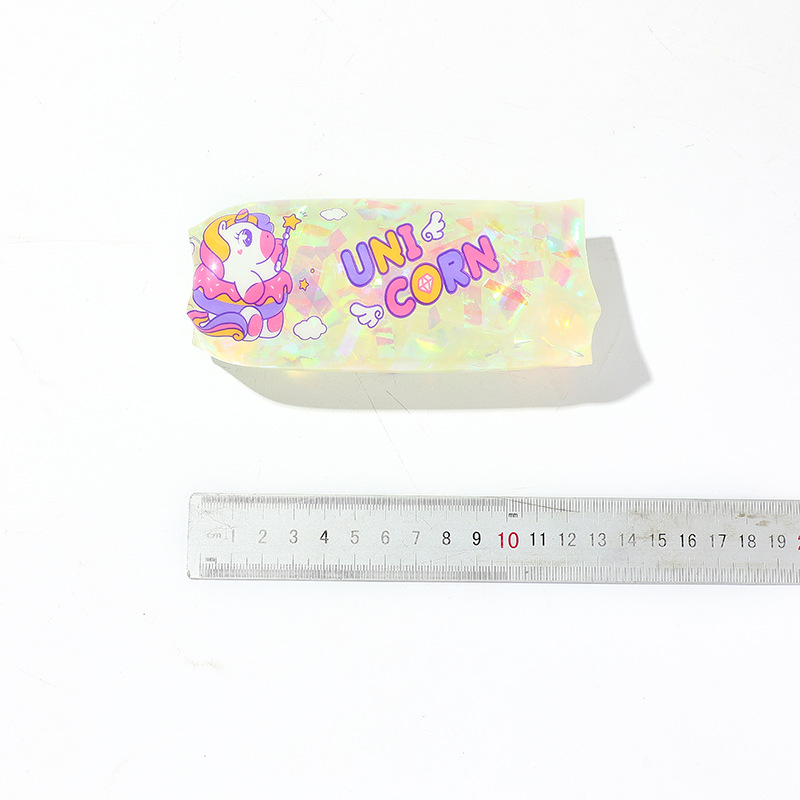 A popular product of the same style as Douyin is selling well at a street stall. A large-sized toy can't catch a water snake Item Picture