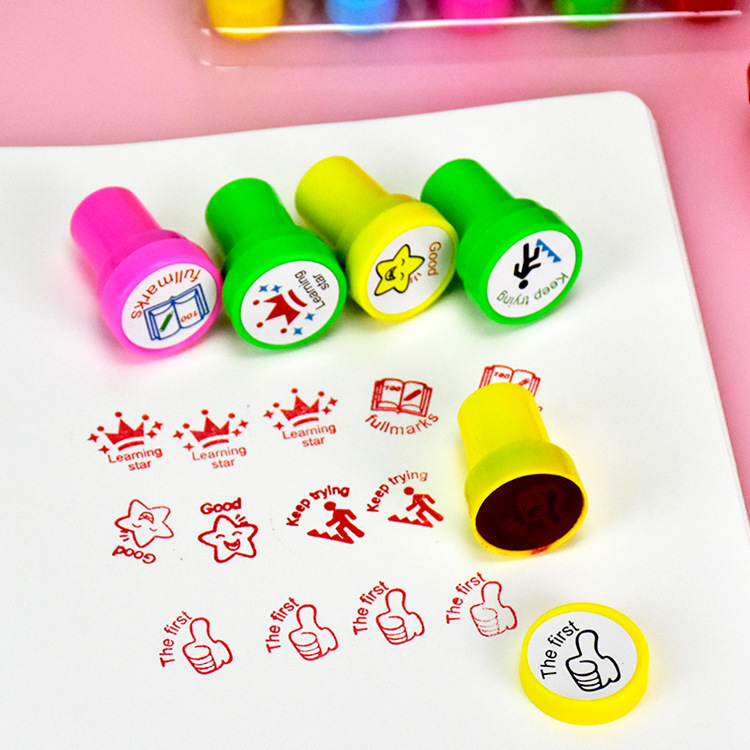 Wholesale of 10 new pvc plastic English encouragement stamps for kindergarten reward children's toy cartoon stamps Application Scenario