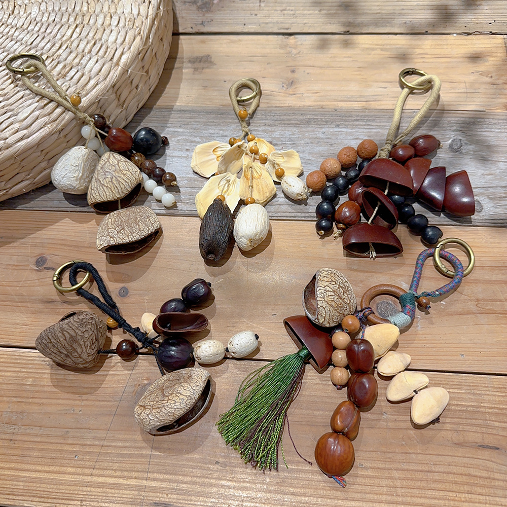 Natural fruit shell wind chime pendant, forest-style plant healing bell, full wish seed string, stress-relieving sound therapy bag, car pendant Specification image