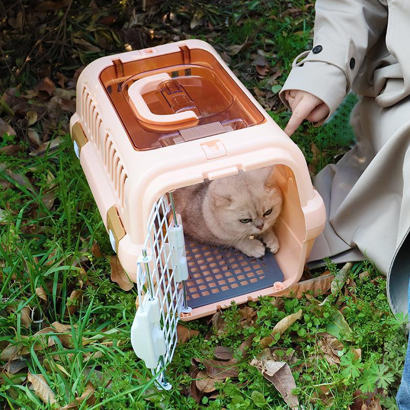 Pet aviation boxes, aviation bags, portable cat cages for cat outings, dog car pet boxes, cat bags, Air China dog beds Application Scenario