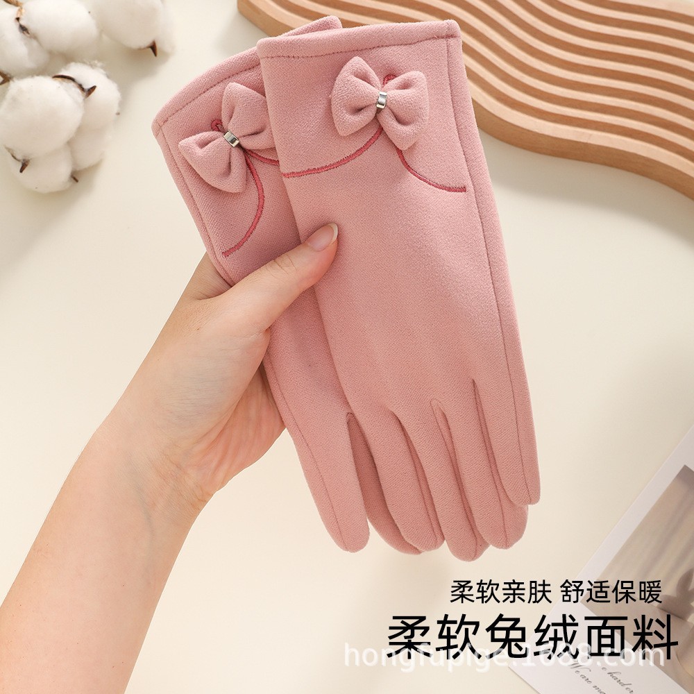 Warm gloves, windproof and cold-proof, fleece and thickened, outdoor cycling, cute bow, touch screen for women, autumn and winter gloves Application Scenario