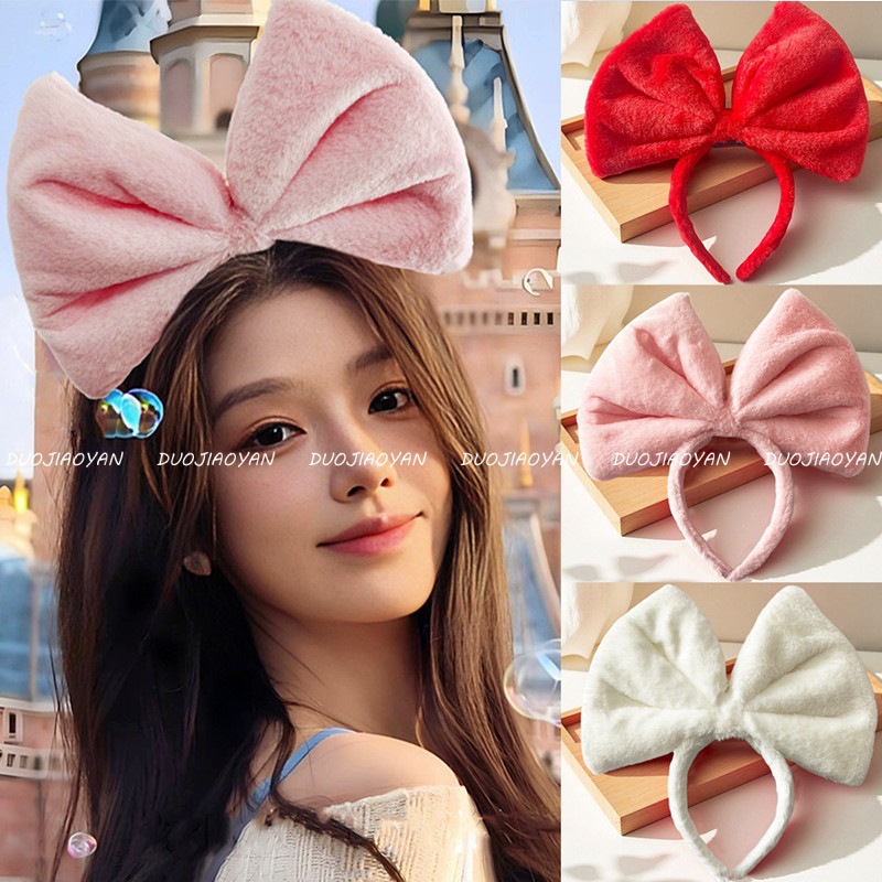 A super large three-dimensional plush high skull top bow headband with a sweet atmosphere, a high-end hair accessory for travel photos details Picture