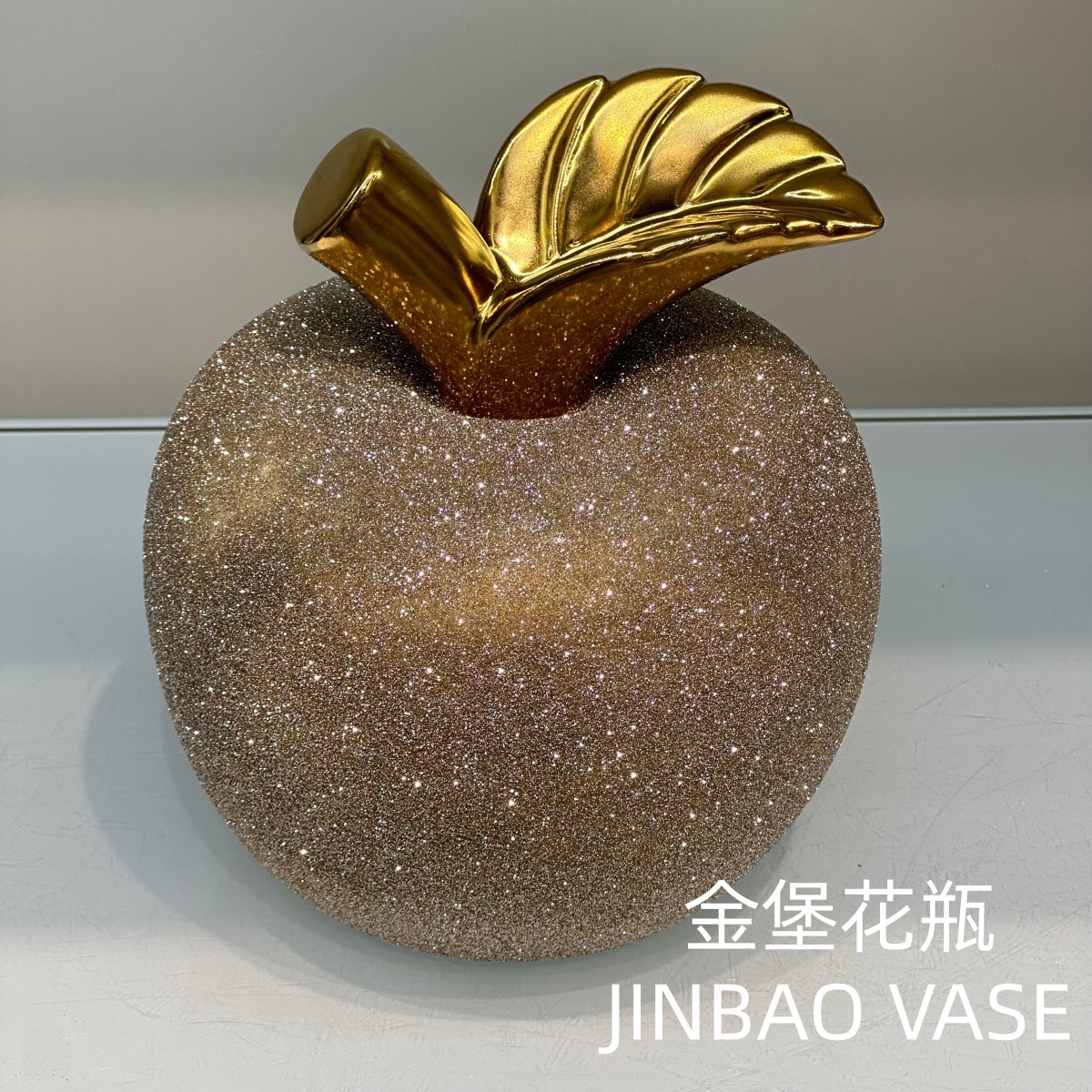 Light luxury high-end modern home handicrafts, electroplated gold sand ceramic ornaments for the wine cabinet decoration in the living room entrance hall of the moving house details Picture