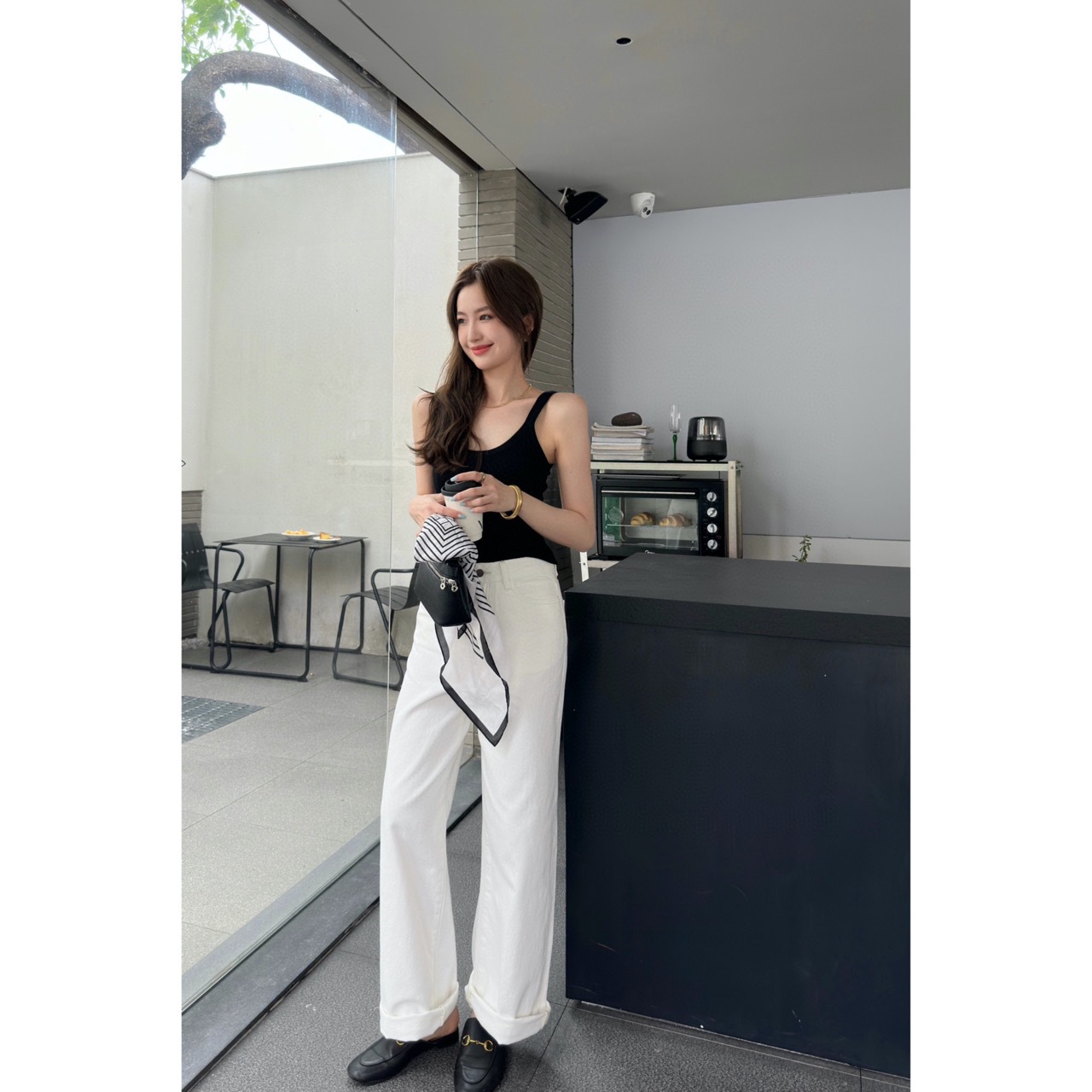 R0W风经典款高腰四季款电商供应链Eglitta白色黑色蓝色阔腿牛仔裤