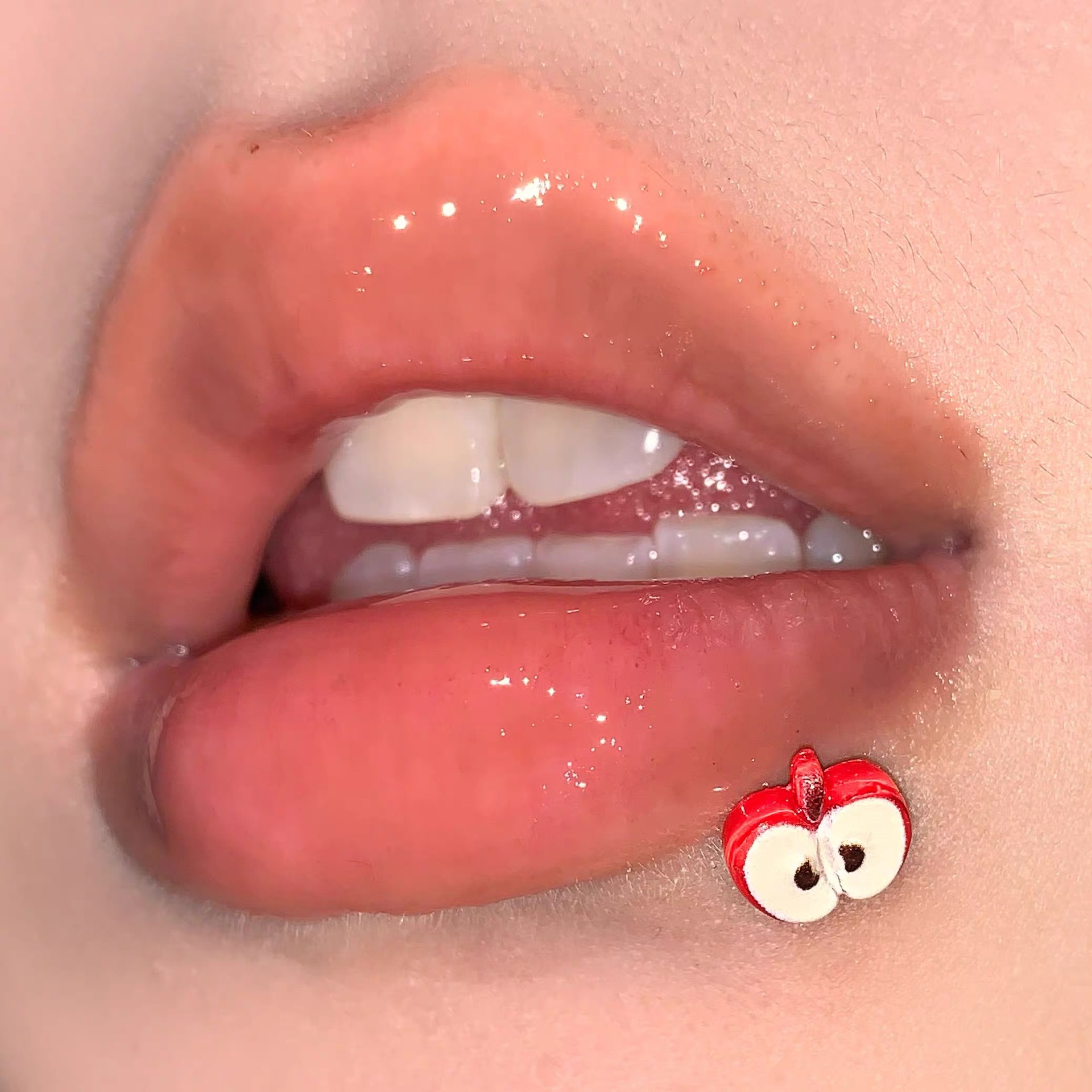 苹果草莓唇钉平底1.2不锈钢唇饰小清新可爱树脂唇饰耳饰穿刺饰品