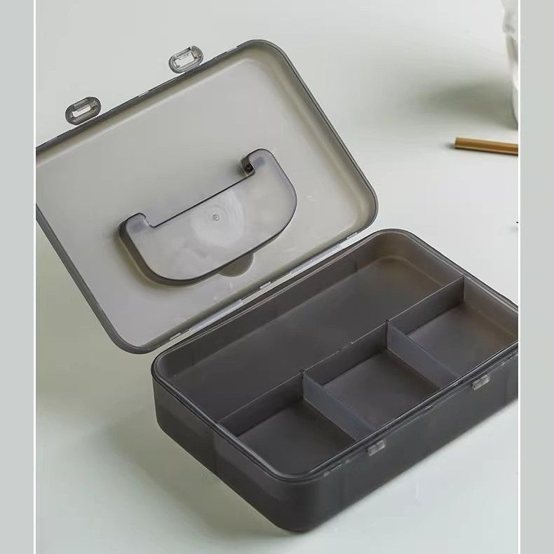 Chengzhen hand-held double-layer sketching pen case, a large-capacity frosted transparent black lead storage box specially designed for art students to draw details Picture