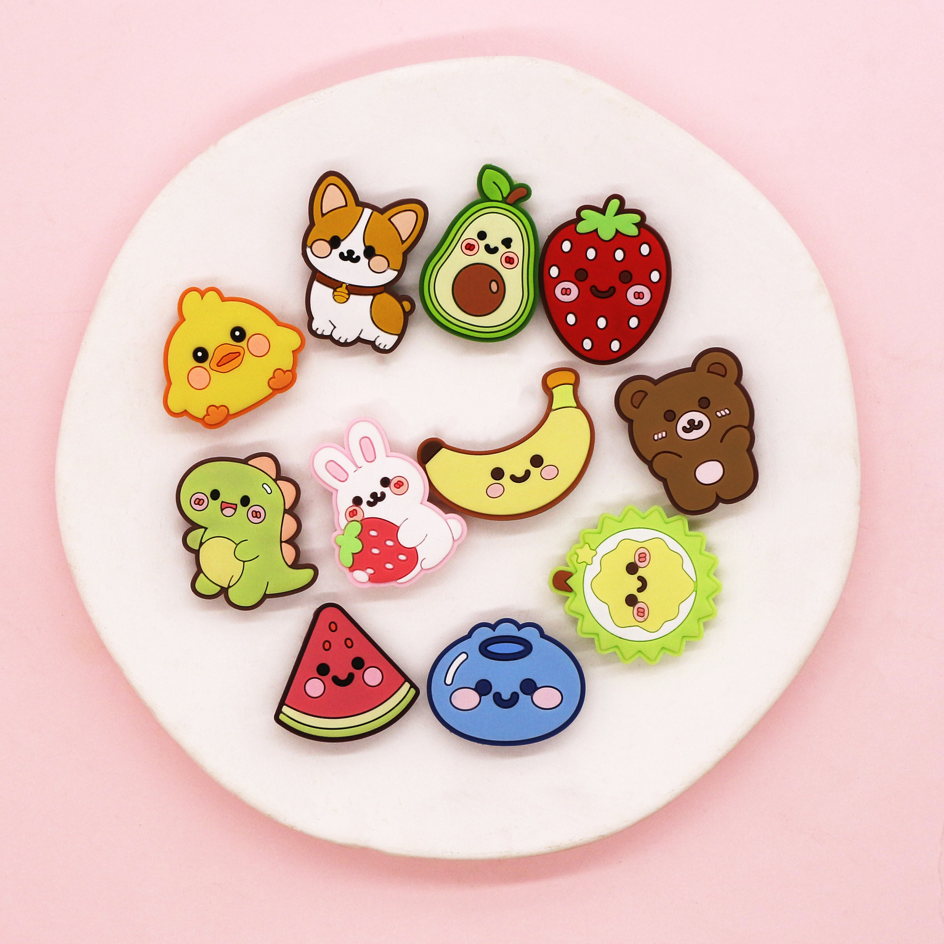 In-stock cartoon chrysanthemum shoe buckle, pvc soft rubber shoe flower, personalized crotch decoration, DIY matching, shoe buckle factory direct sales details Picture