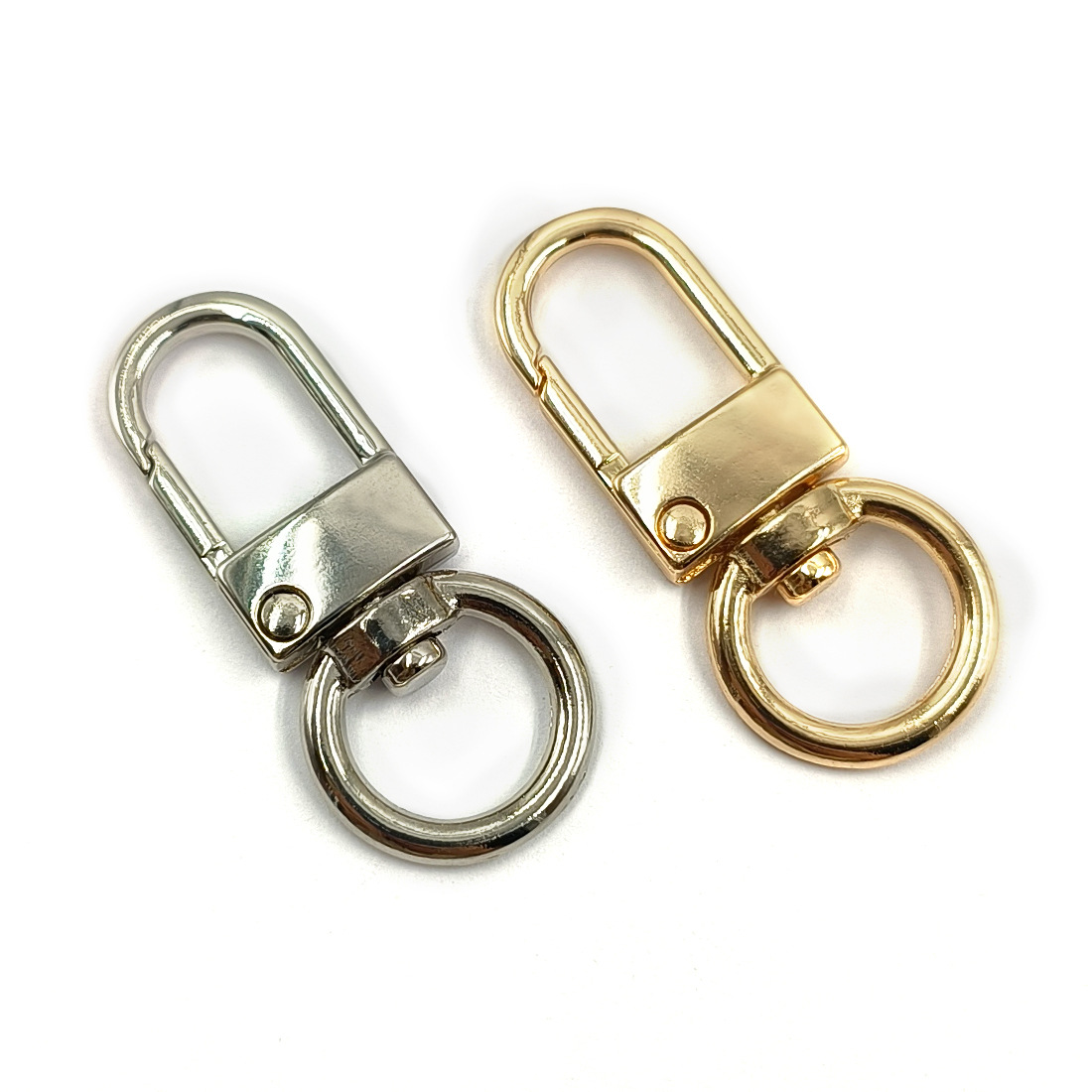 Factory stock: 4-cent medium door buckle, zinc alloy gift key, dog buckle, electroplated hardware for bags, DIY accessories, hook buckle Item Picture