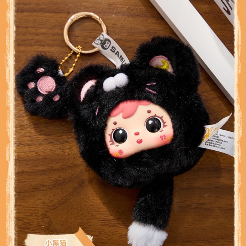 Samuel, the "Three Little Hairs" cat paw grab pendant, plush blind box, woven trendy toy, figurine pendant Application Scenario