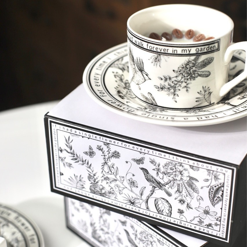 Aromatherapy candles, niche French retro cups, floral afternoon tea, coffee cups and plates, as gifts and souvenirs Application Scenario
