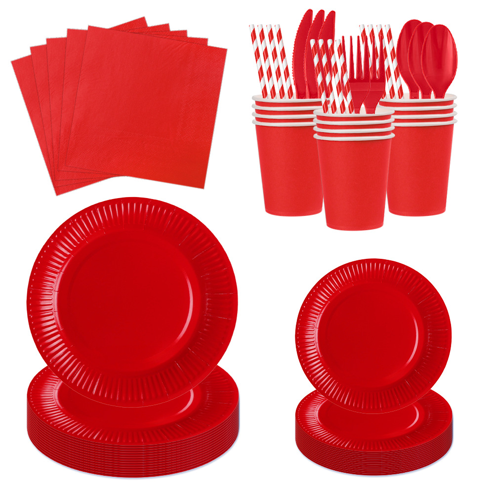 一次性餐具/一次性点心盘/环保一次性餐具/一次性餐具套装/纸杯纸盘白底实物图