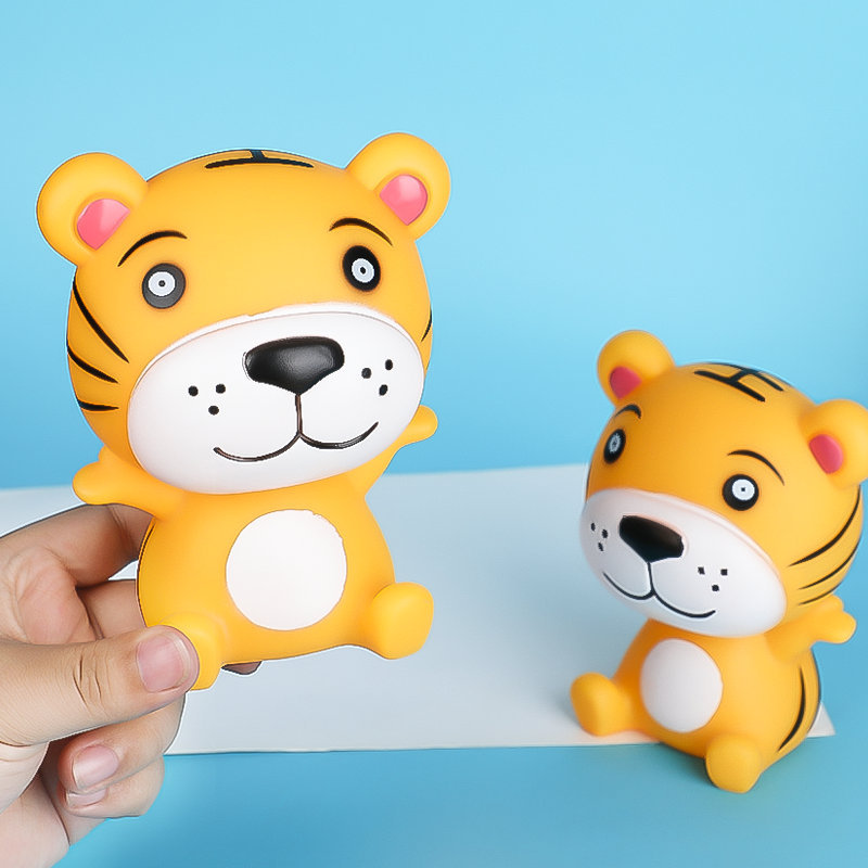 pvc stress-relieving Pinch Fun Little Tiger toys, creative stress-relieving gifts, stress-relieving gadgets, cute decorative items, simulation toys Application Scenario