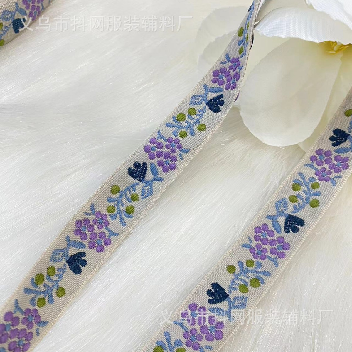 2.1cm米底花草手工DIY蝴蝶结织带时尚汉服演出服装辅料产品图