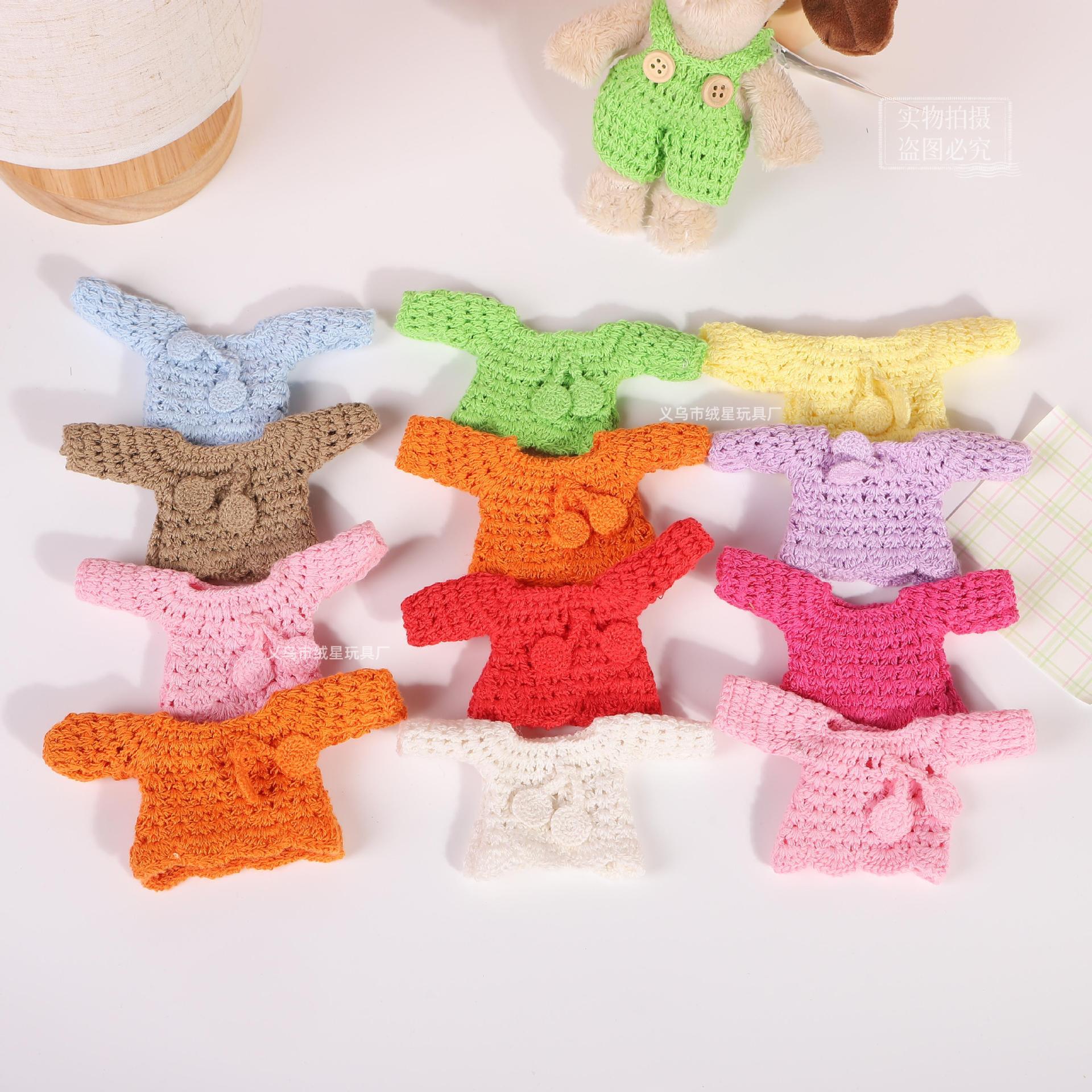 Hot-selling cotton doll clothes, knitted overalls, hand-crocheted Boss dog doll clothing, and creative outfit accessories Specification image