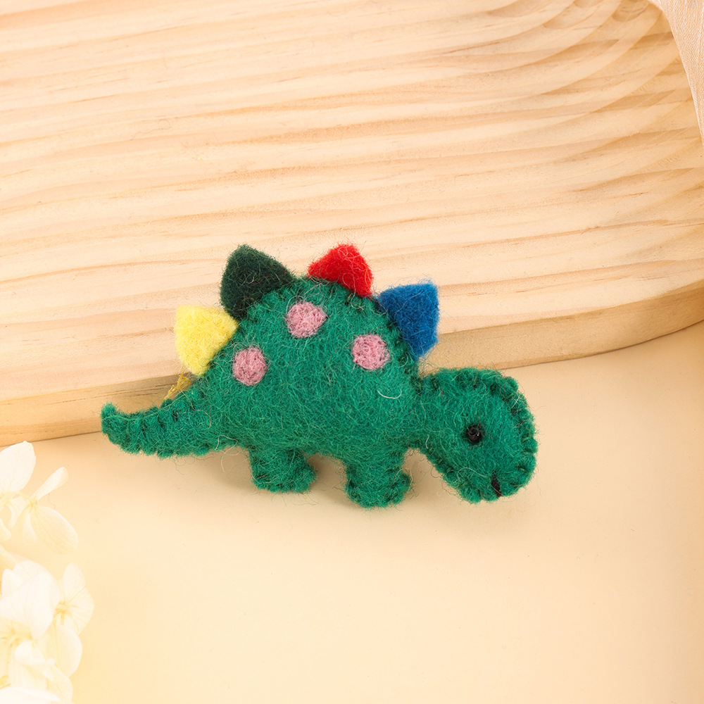 Dinosaur pure handcrafted wool felt brooch, niche 3D doll brooch, Nepalese niche brooch manufacturer wholesale details Picture