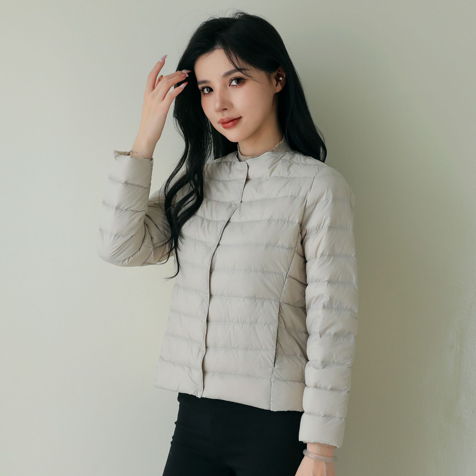 Pinghu down jacket V-neck round neck thin, light, solid color simple white duck down women's inner liner light down jacket jacket