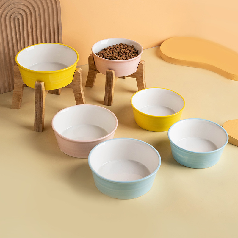 Smart pet supplies for cats, cat bowls, pet bowls, automatic feeders, large-capacity anti-spill design Application Scenario