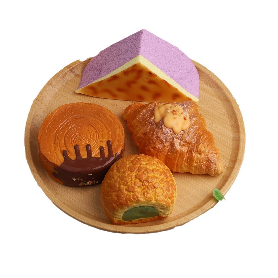 PU湿软慢回弹仿真食物酥皮煎蛋肉夹馍面包可颂吐司香甜软减压白底实物图