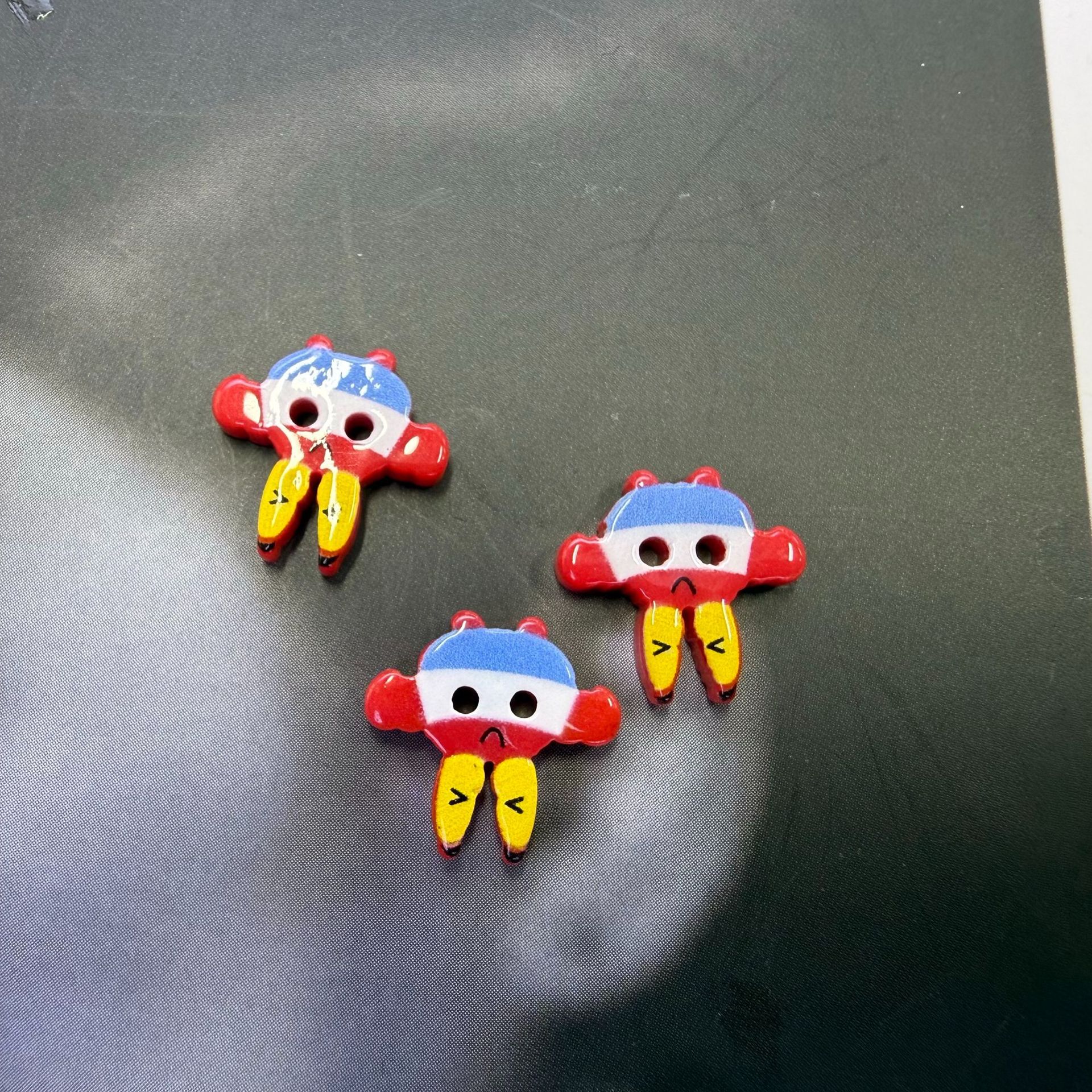 Cartoon cute animal buttons, panda, frog, Kapipala shaped children's buttons, children's clothing, socks, hats and decorations details Picture