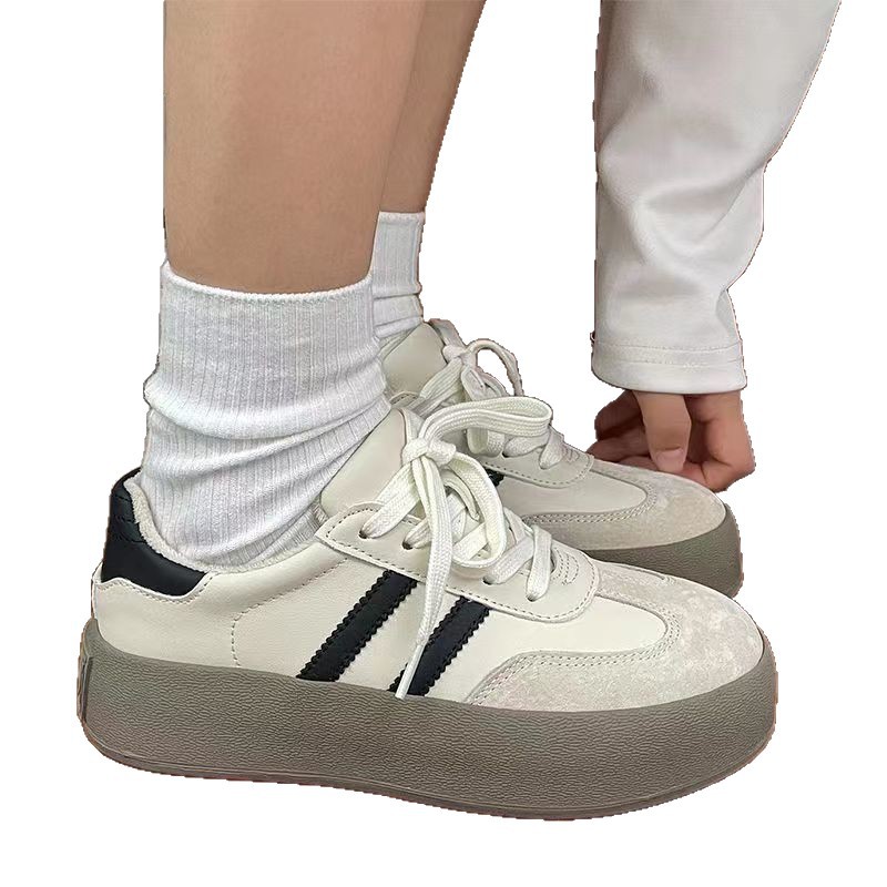 Shoes/万有引力/男鞋/运动鞋/零售运动鞋白底实物图