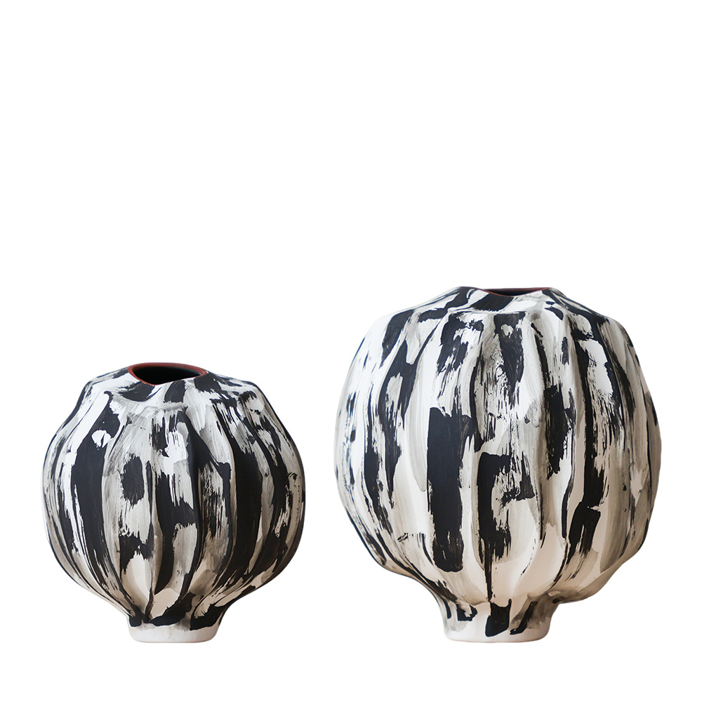 In 2025, natural clay handcrafted wabi-sabi hand-painted ceramic vintage vases, flower vases and ornaments with a sense of high-end aesthetics from the Song style Item Picture