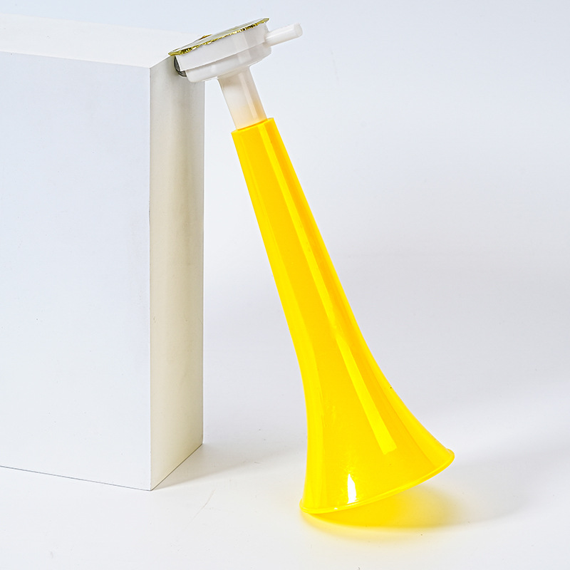 Wholesale of a large horn sports cheering horn toy, World Cup football fan cheering vuvuzela horn Application Scenario