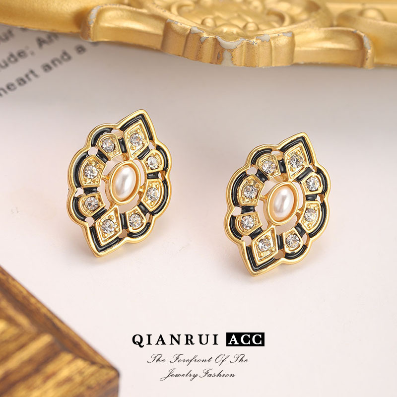 中古风小众设计黑色珐琅饰品复古耳钉滴油高级感耳环女耳饰小香风