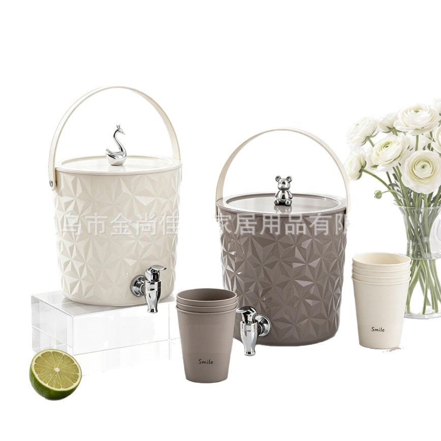 water pot's new light luxury cold water bottle, beverage juice, flower tea bucket, large capacity, high appearance level cold water bottle Item Picture