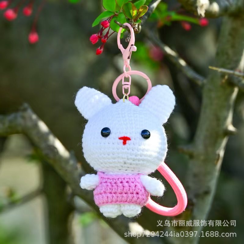 创意手工编织毛线动物可爱兔子挂件钩针编织毛线玩偶DIY挂饰配件
