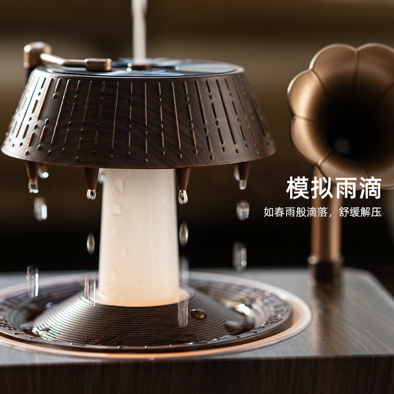 Cross-border new retro gramophone, rotating water drop speaker, aroma diffuser, desktop Bluetooth humidifier, essential oil fragrance machine Application Scenario