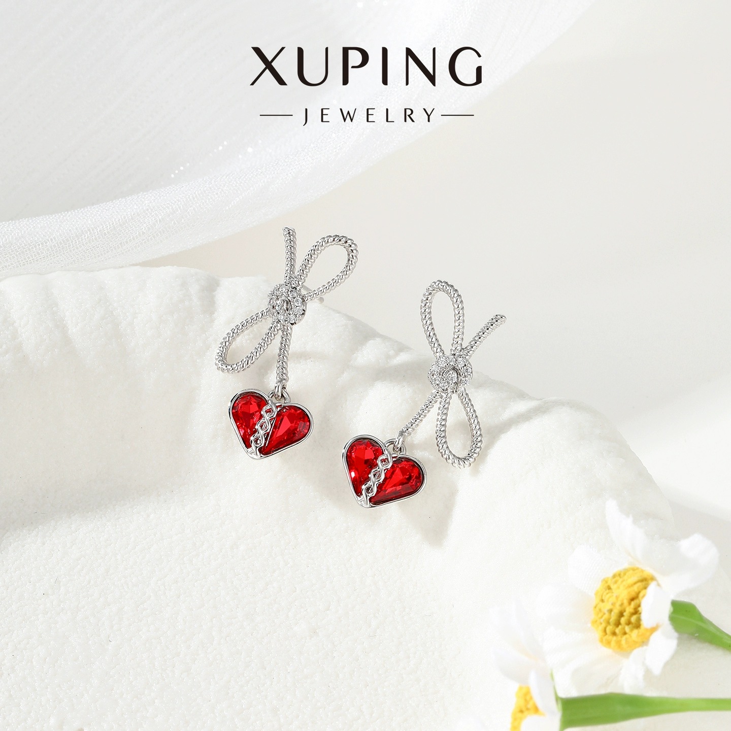 旭平时尚气质镶嵌红色锆石蝴蝶结爱心耳环小众气质氛围感新年耳饰