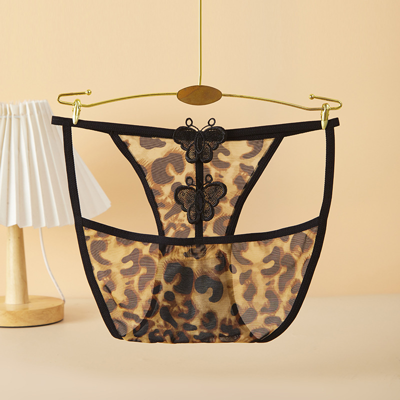 The new pure and sexy mesh leopard print women's underwear is comfortable and breathable, with a cut-out fine band and embroidered butterfly flower inside that is alluring Specification image