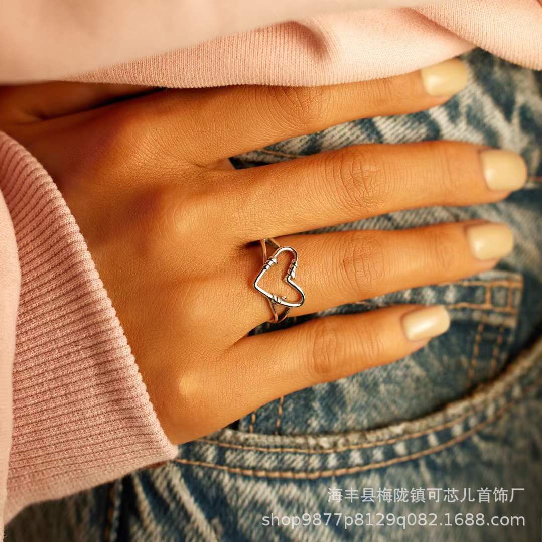 Kexin s925 sterling silver heart-shaped simple and fashionable ring, popular cold style, niche design, personalized cross-border wholesale Specification image