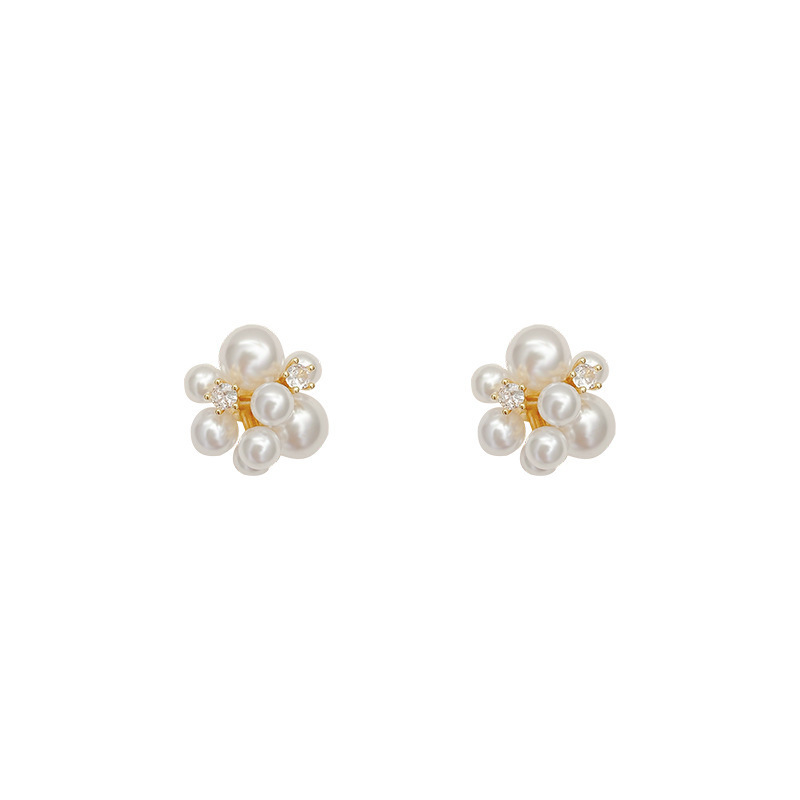 s925 Silver Needle Korean version new bestseller Girls' earrings, simple and elegant, versatile stud earrings, Douyin same style earrings wholesale Item Picture