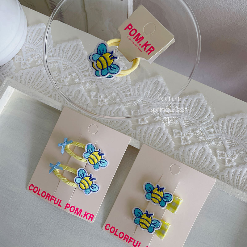 Spring new cute little bee hair clips, children's fabric side broken hair bangs clips, Bye clips baby hair accessories for women Specification image