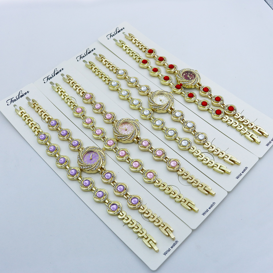 New cross-border chalcedony diamond-encrusted fashion women's watch two-piece set, colorful diamond British wristwatch fashion bracelet women's watch details Picture