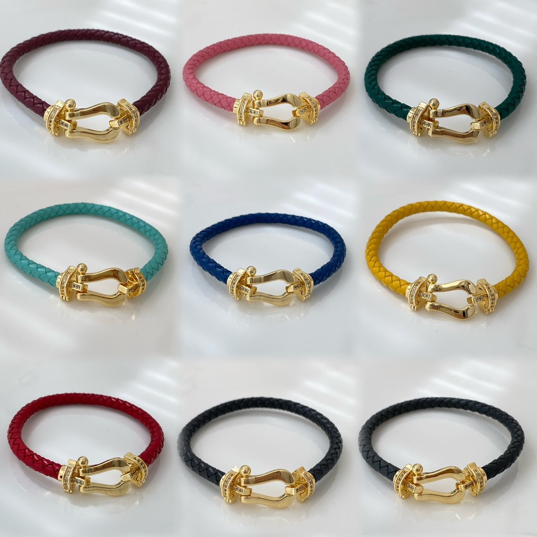 High-end European and American best-selling classic horseshoe buckle bracelet, full diamond magnetic buckle woven leather rope couple red rope bracelet Specification drawing