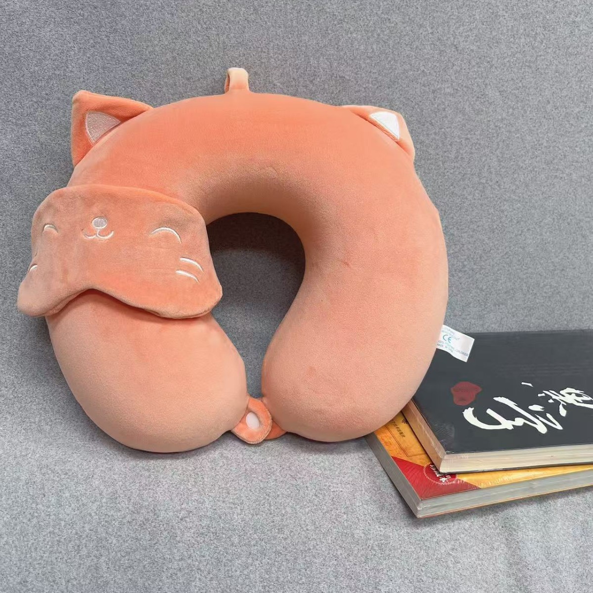 Almohada de cuello de dibujos animados máscara de ojos set siesta almohada U almohada almohada de oficina regalo de cumpleaños espuma de memoria almohada U Specification image