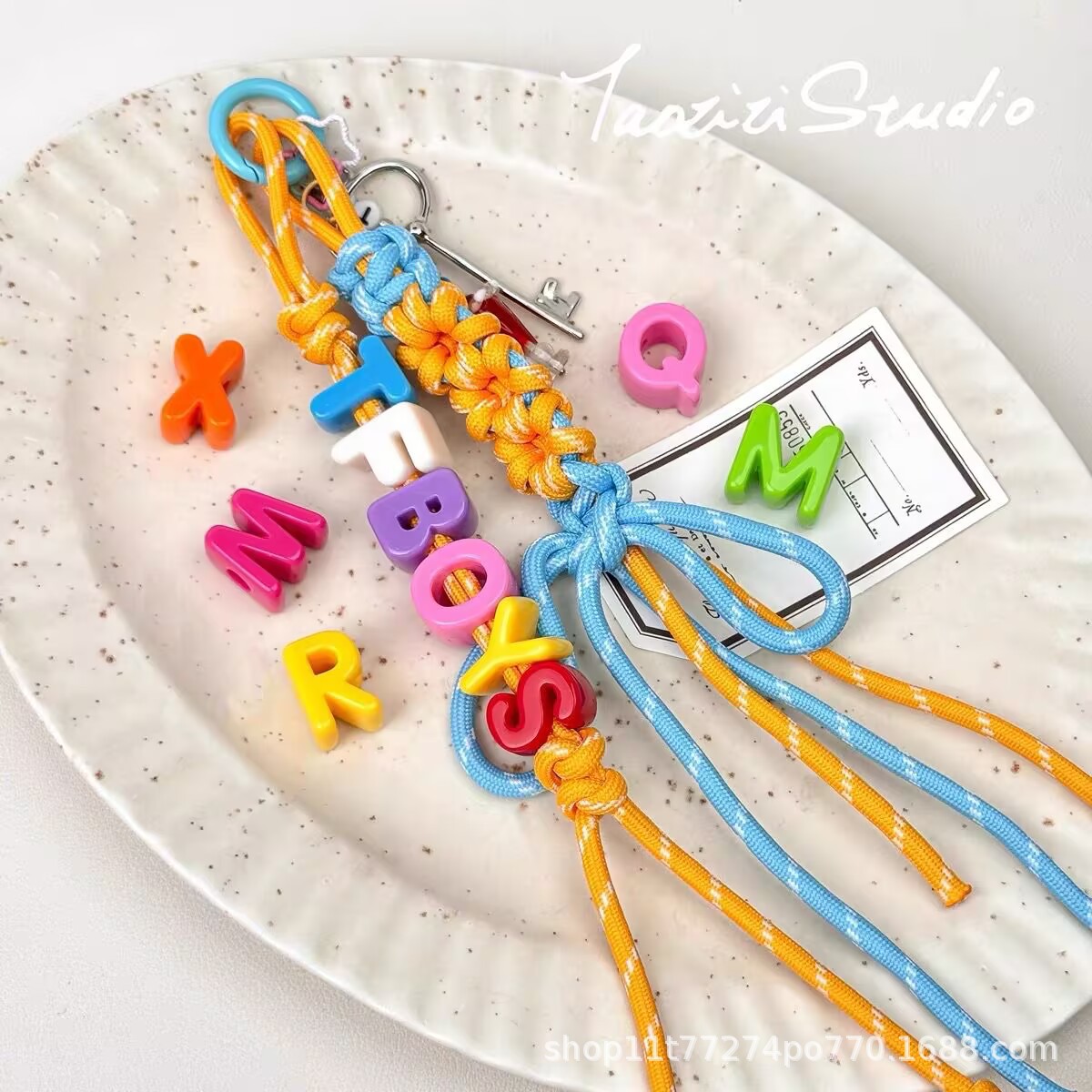 diy handmade color acrylic large-hole letter bead accessories, hanging bag, mobile phone chain, keychain material, loose beads Specification image