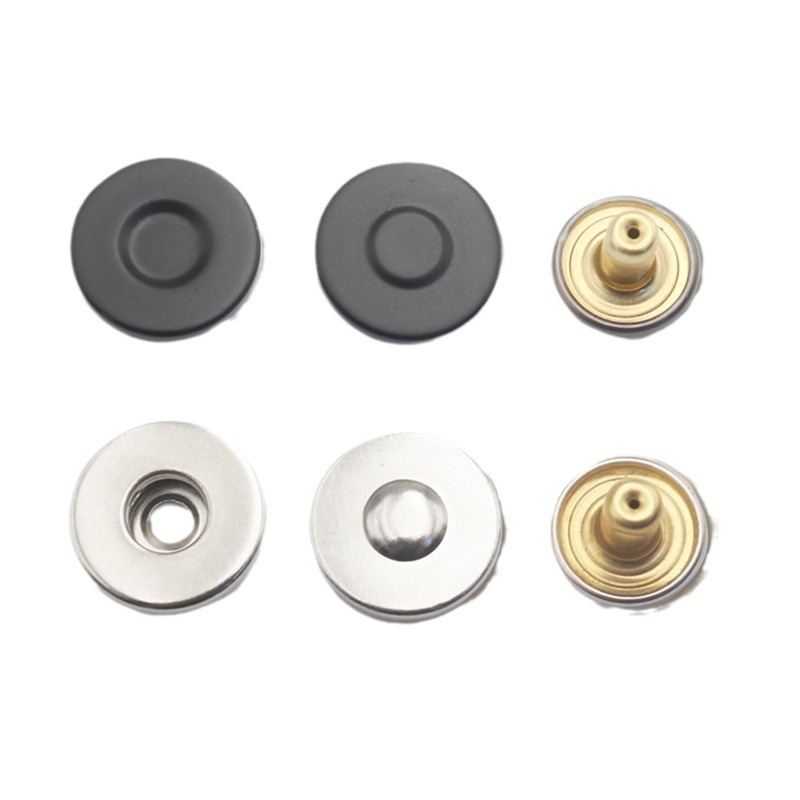 龙虾扣/扁平钥匙圈/铁线扣/线圈塑料扣/不锈钢龙虾扣白底实物图