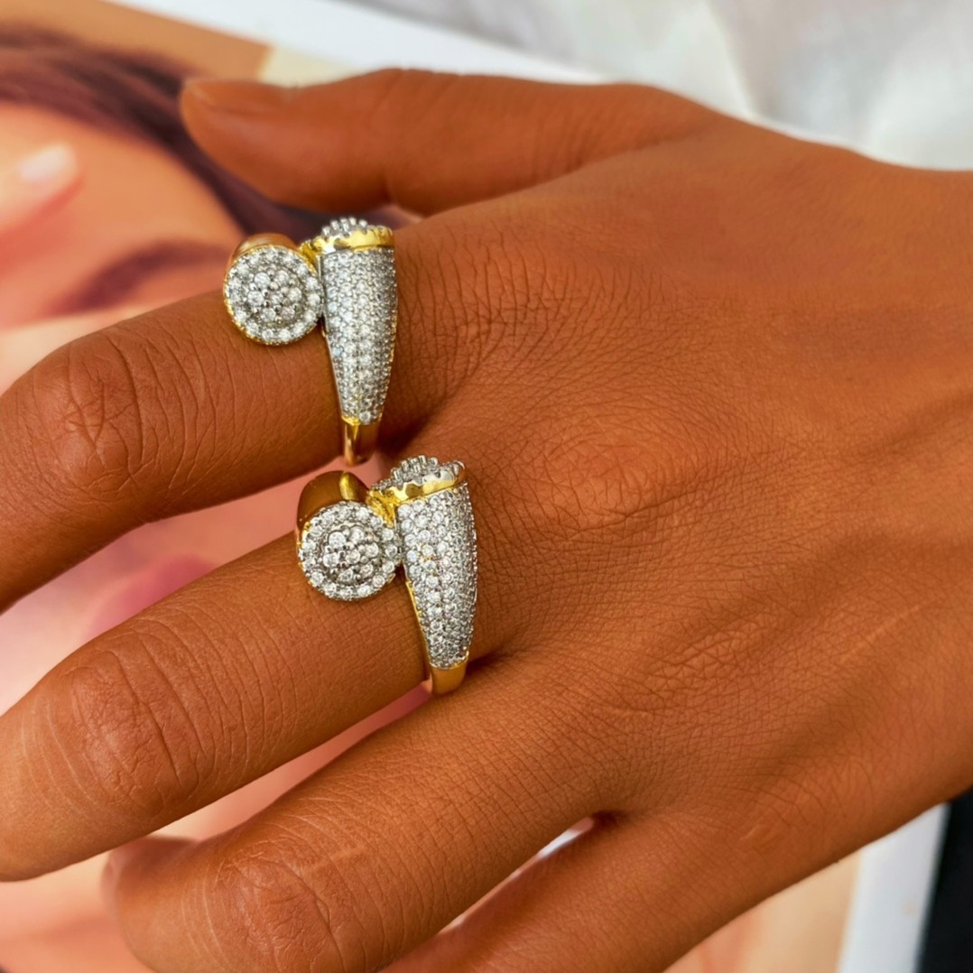 Fashionable and personalized gold-plated two-color full-set zircon women's bracelet and ring set, wholesale of cross-border jewelry from Europe and America details Picture