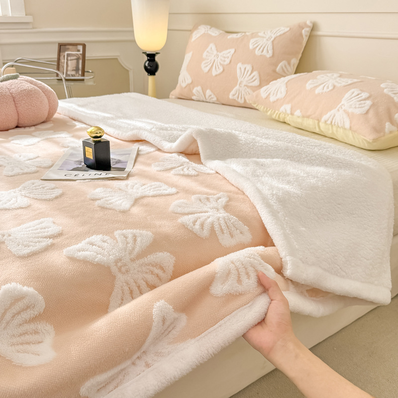 New cationic fleece blanket for autumn and winter, double-sided fleece and lambskin fleece single person office home nap blanket Specification image