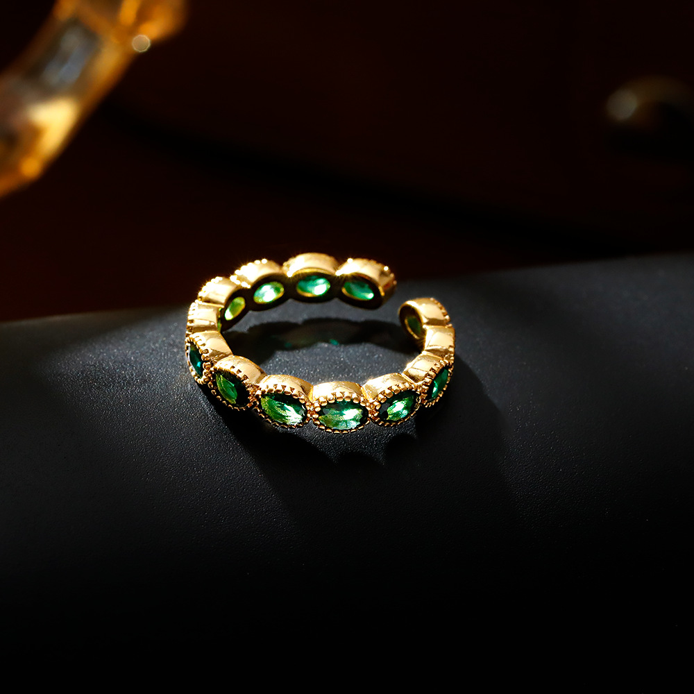 Hyacinth复古港风祖母绿开口戒指女款抖音直播爆款轻奢可调节指环铜镀金色细节图